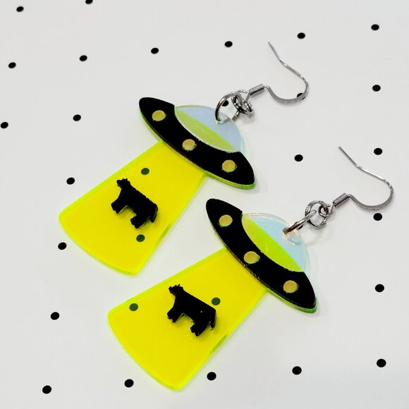 Yellow Spaceship Beaming Up A Cow Earrings Stainless Steel Hooks Funky Teacher - Picture 2 of 5